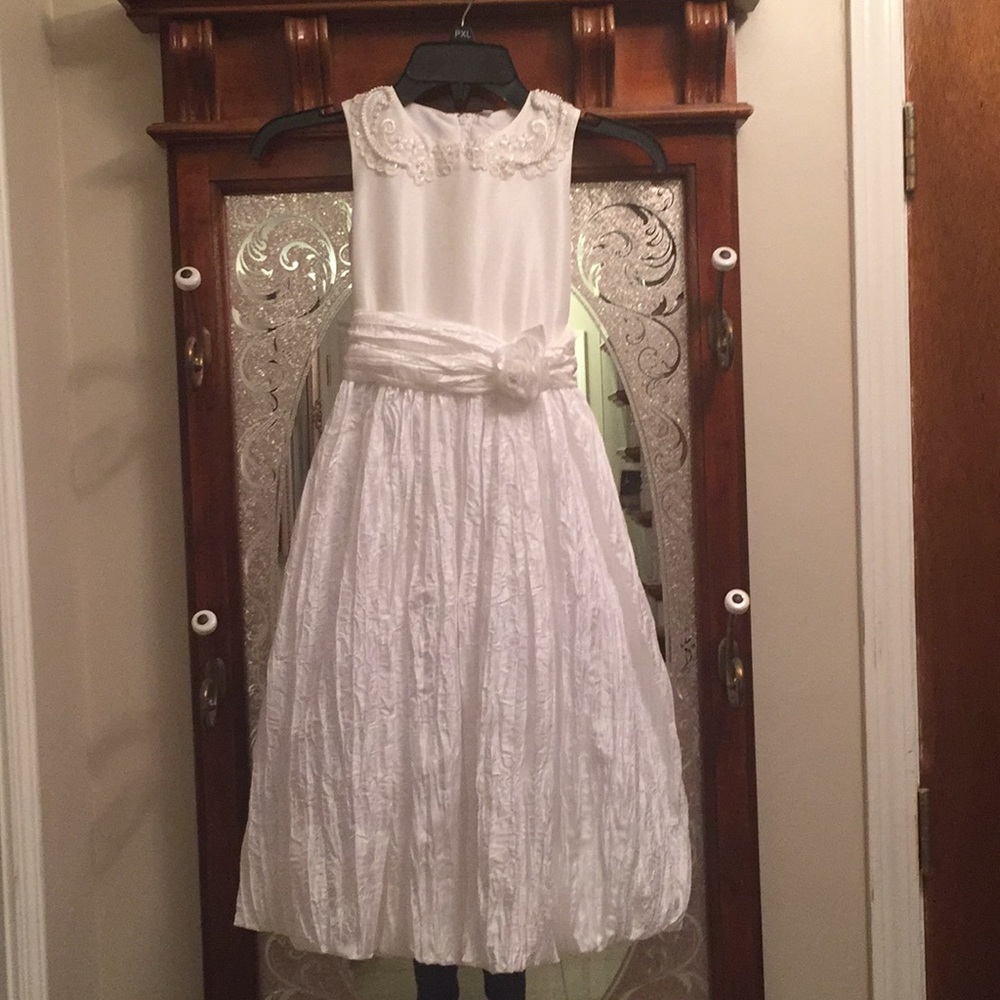 Formal- Wedding/Occasion Girls Dress Size 7